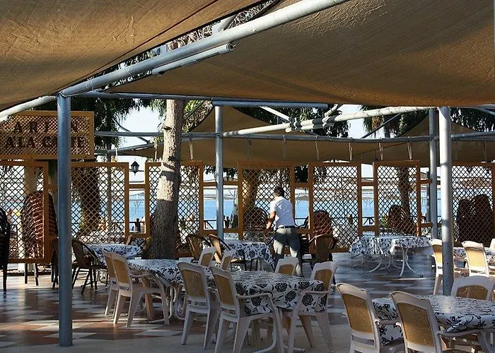 Ganita Holiday Club & Resort